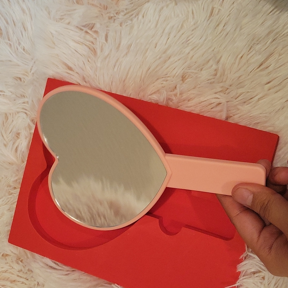 Colourpop mirror - Picture 3 of 4